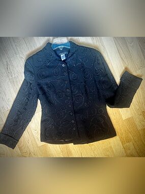 Jones New York Black Brocade Beaded Swirl Button-Front Shirt